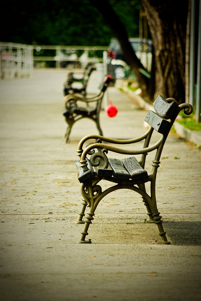 Image - park bench autumn fall outdoors