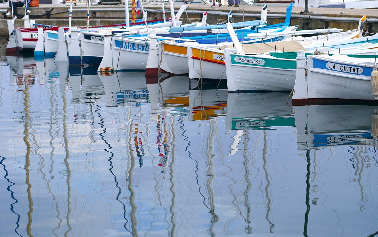 Image - boats port sea color la ciotat