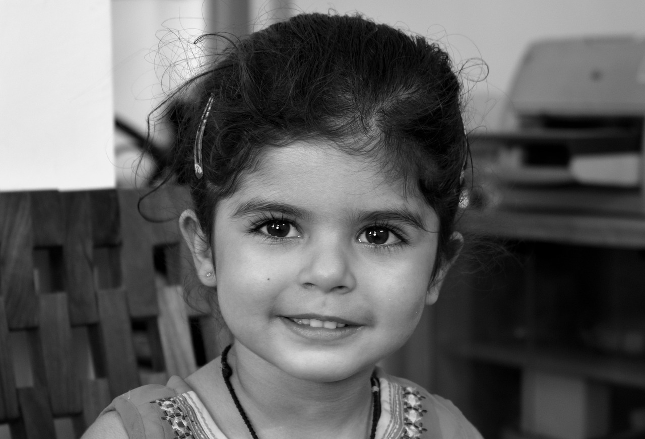 Image - little girl portrait pretty face