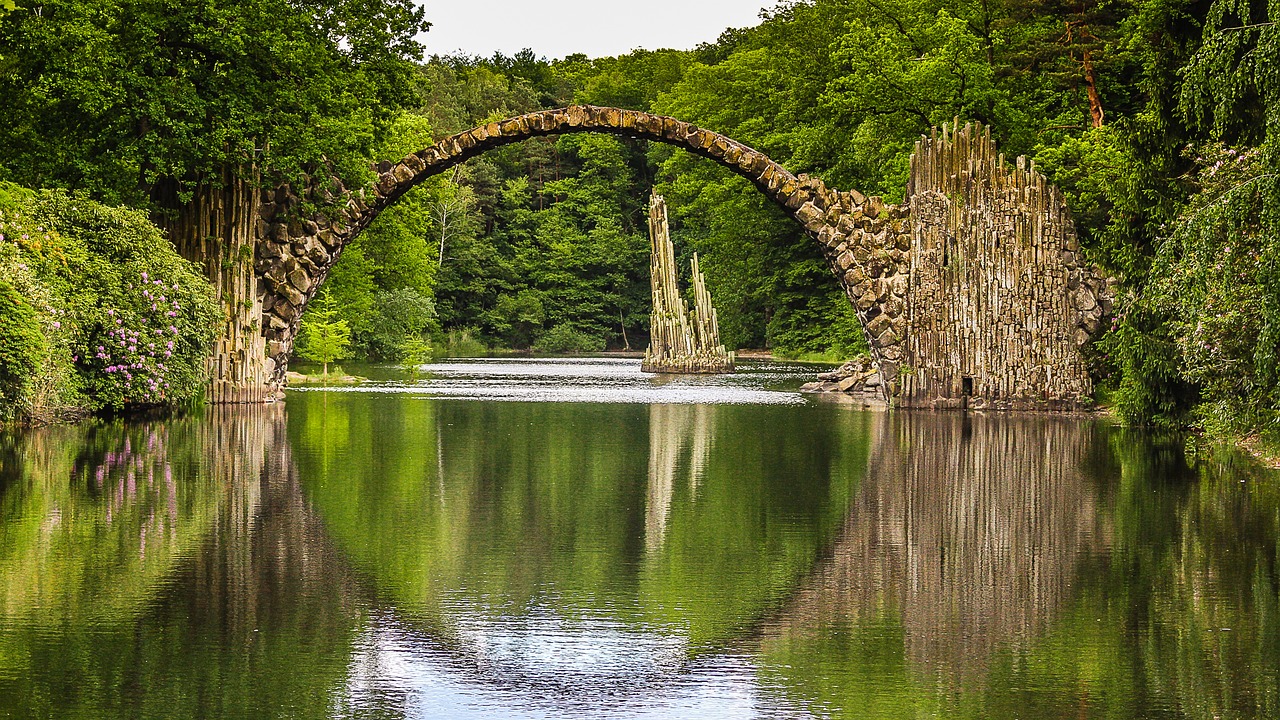 Image - bridge romance fantasy romantic