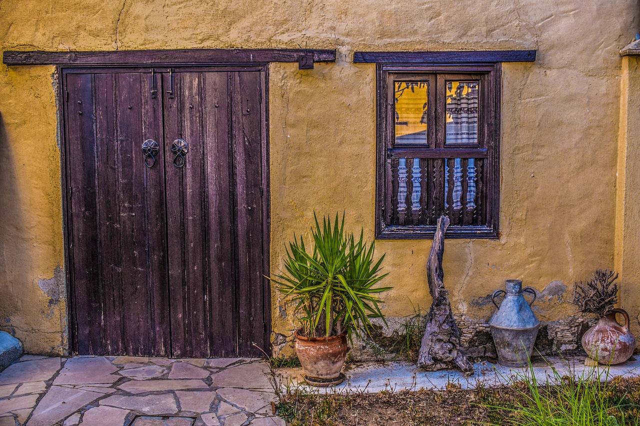 Image - cyprus lythrodontas old house
