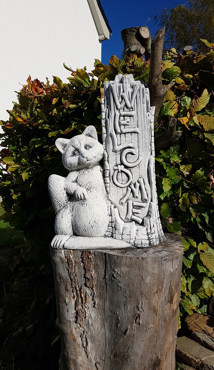 Image - cat animal sculpture figure