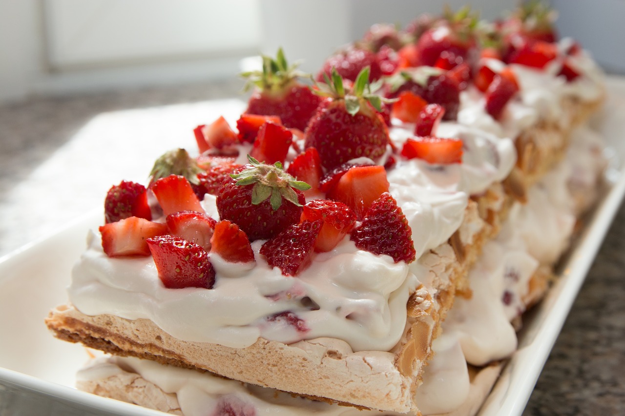 Image - cake summer strawberry food