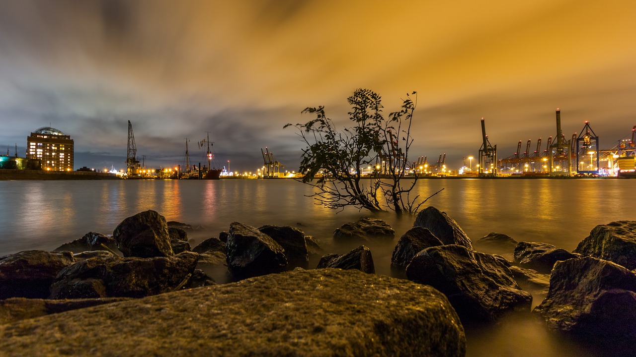 Image - elbe hamburg elbe beach lights