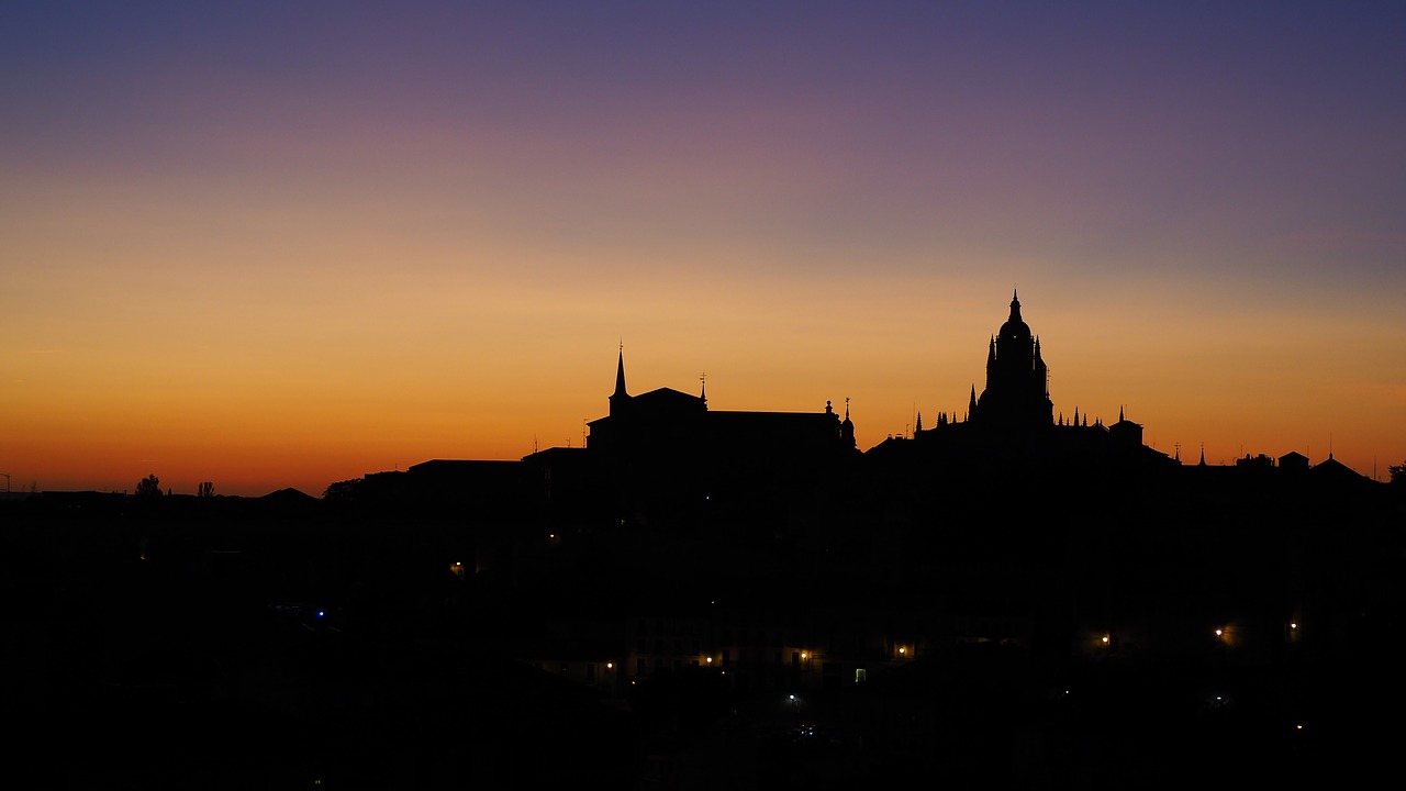 Image - segovia night sunset profile