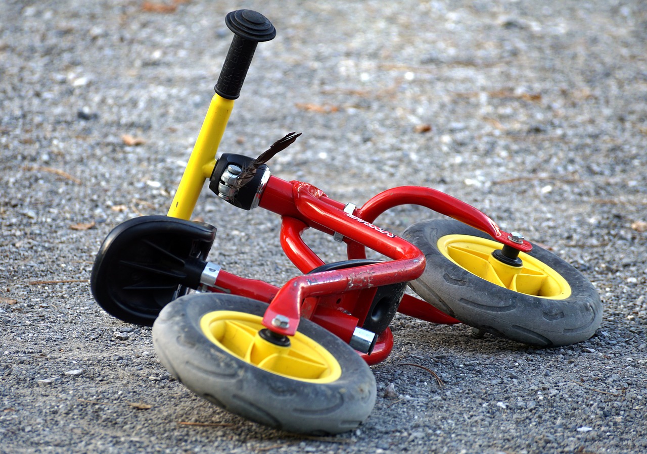 Image - bike child children cycling wheel