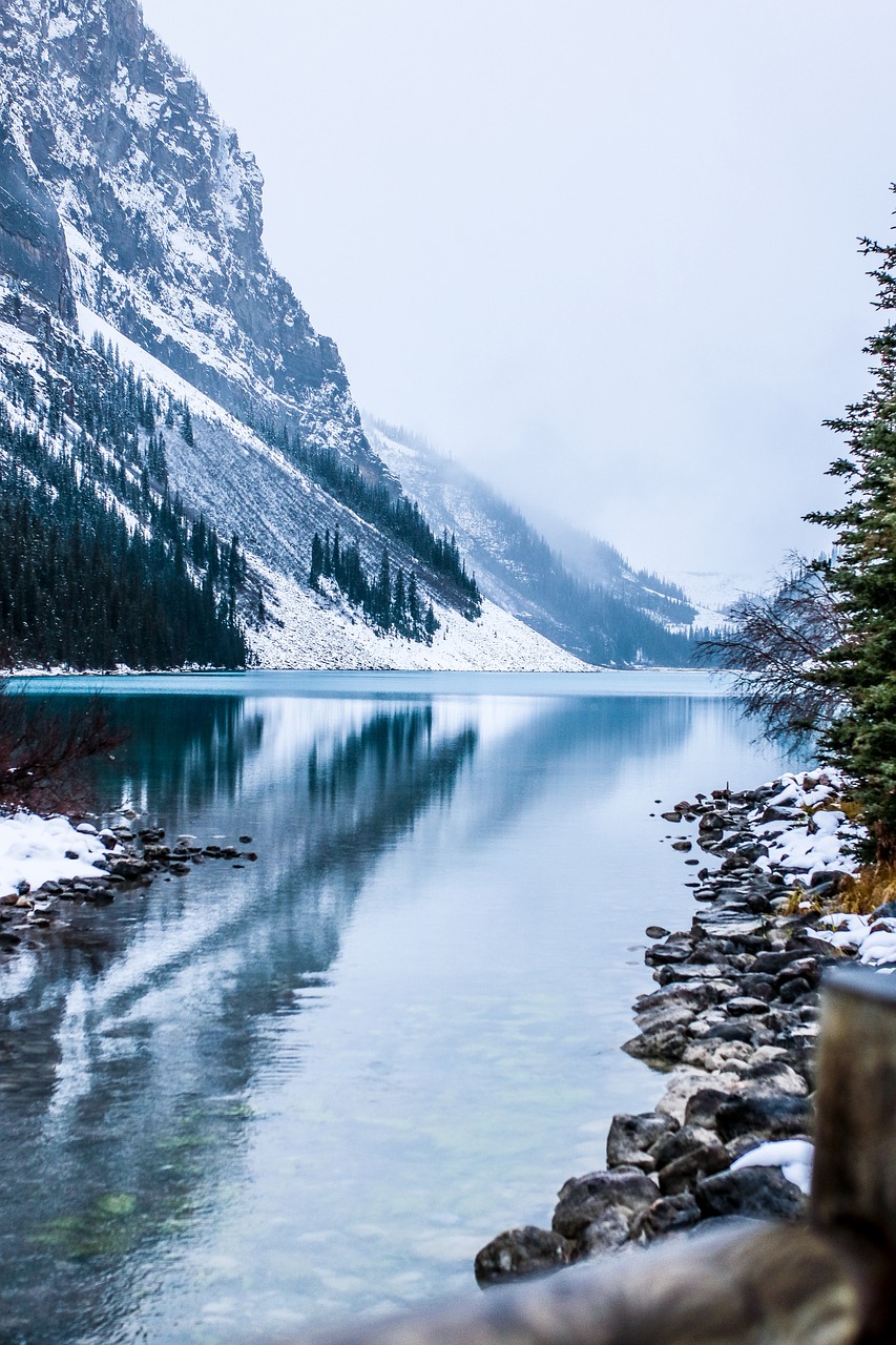 Image - lake louise canada banff landscape