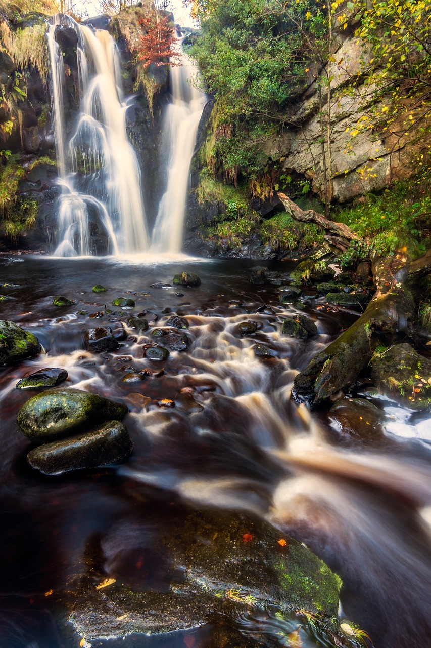 Image - valley of desolation waterfall