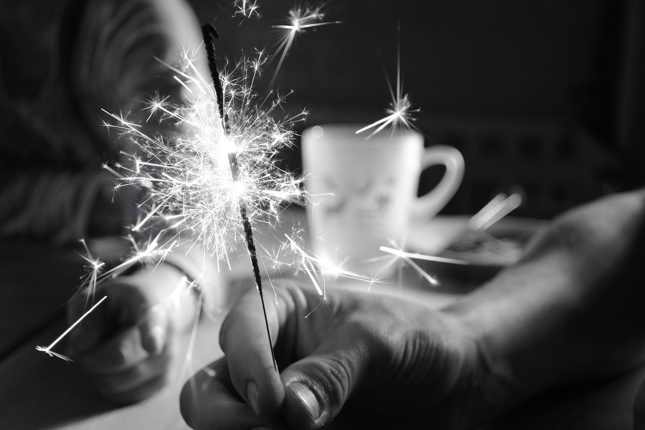 Image - sparkler celebration black and white