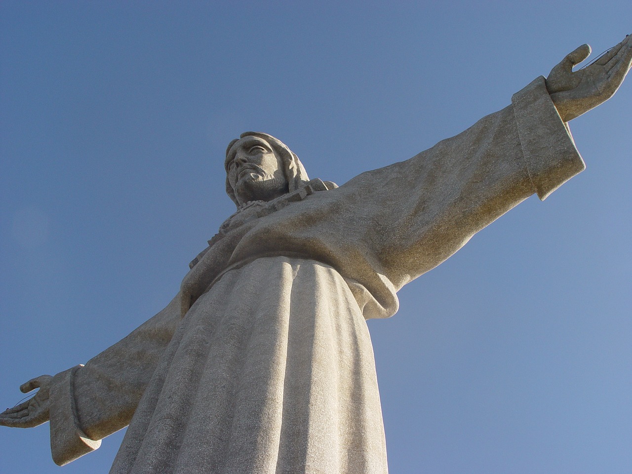 Image - christ the king almada monument