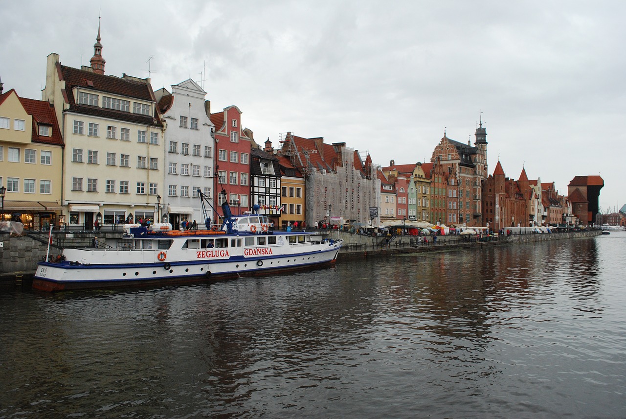 Image - poland gdańsk port ship houses