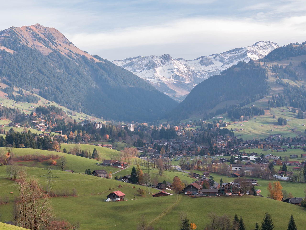 Image - autumn landscape gstaad