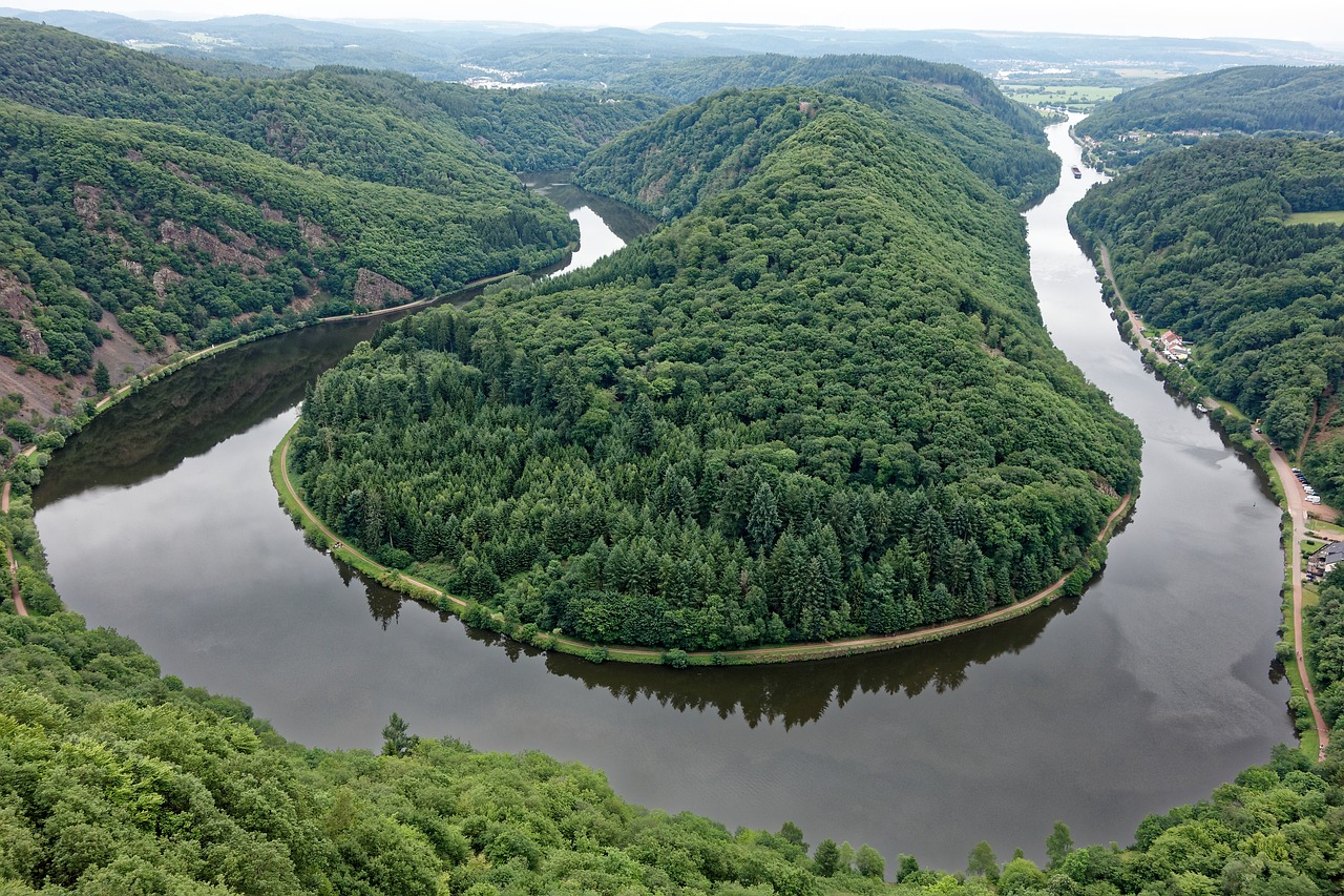 Image - saar loop saar river saarland