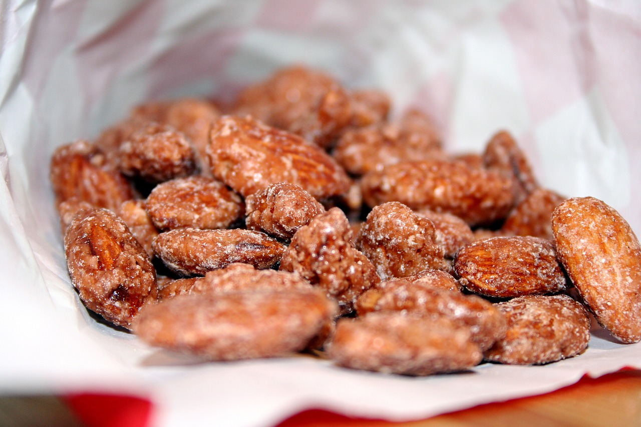 Image - almond salted snack