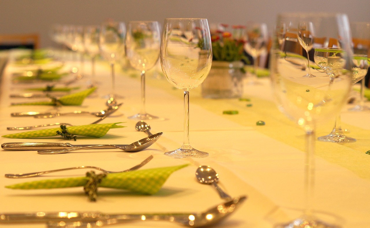 Image - festival table cover table