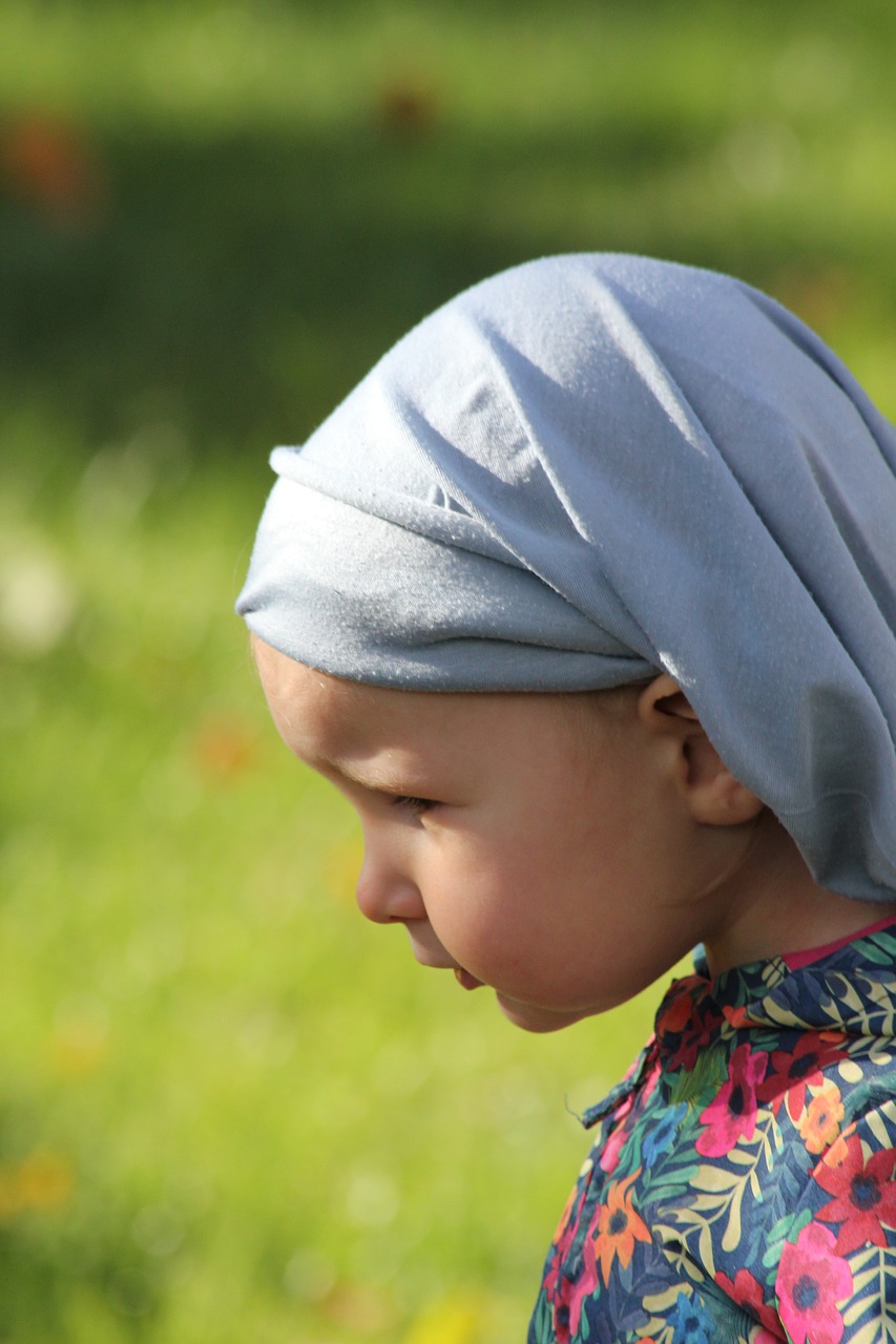 Image - child girl scarf one tenderness