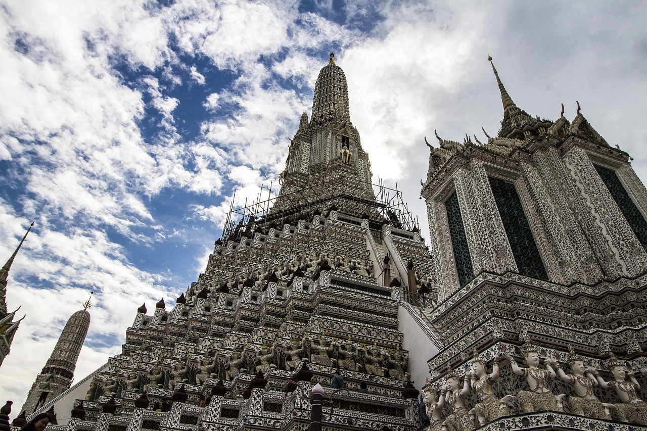 Image - ruins ayutthaya blue sky thailand