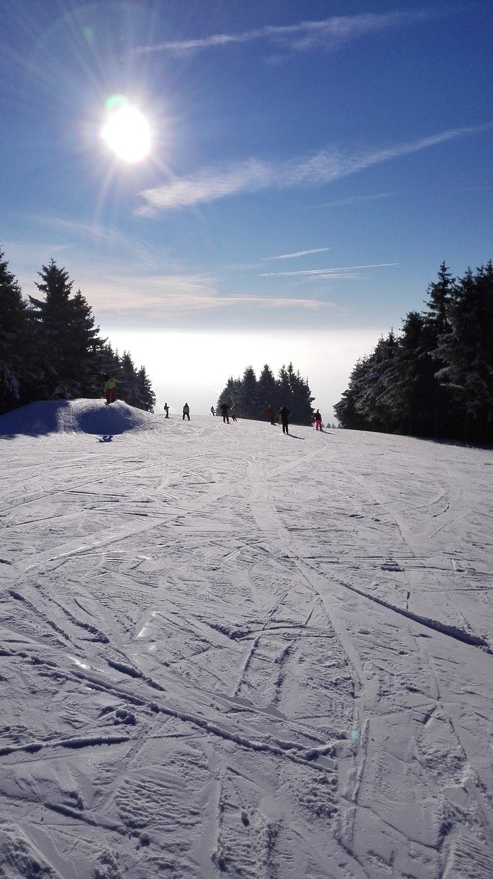 Image - blue sky sun is shining snow