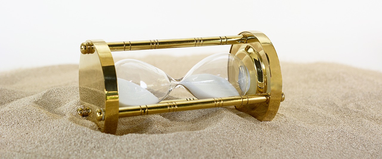 Image - hourglass clock time period hours