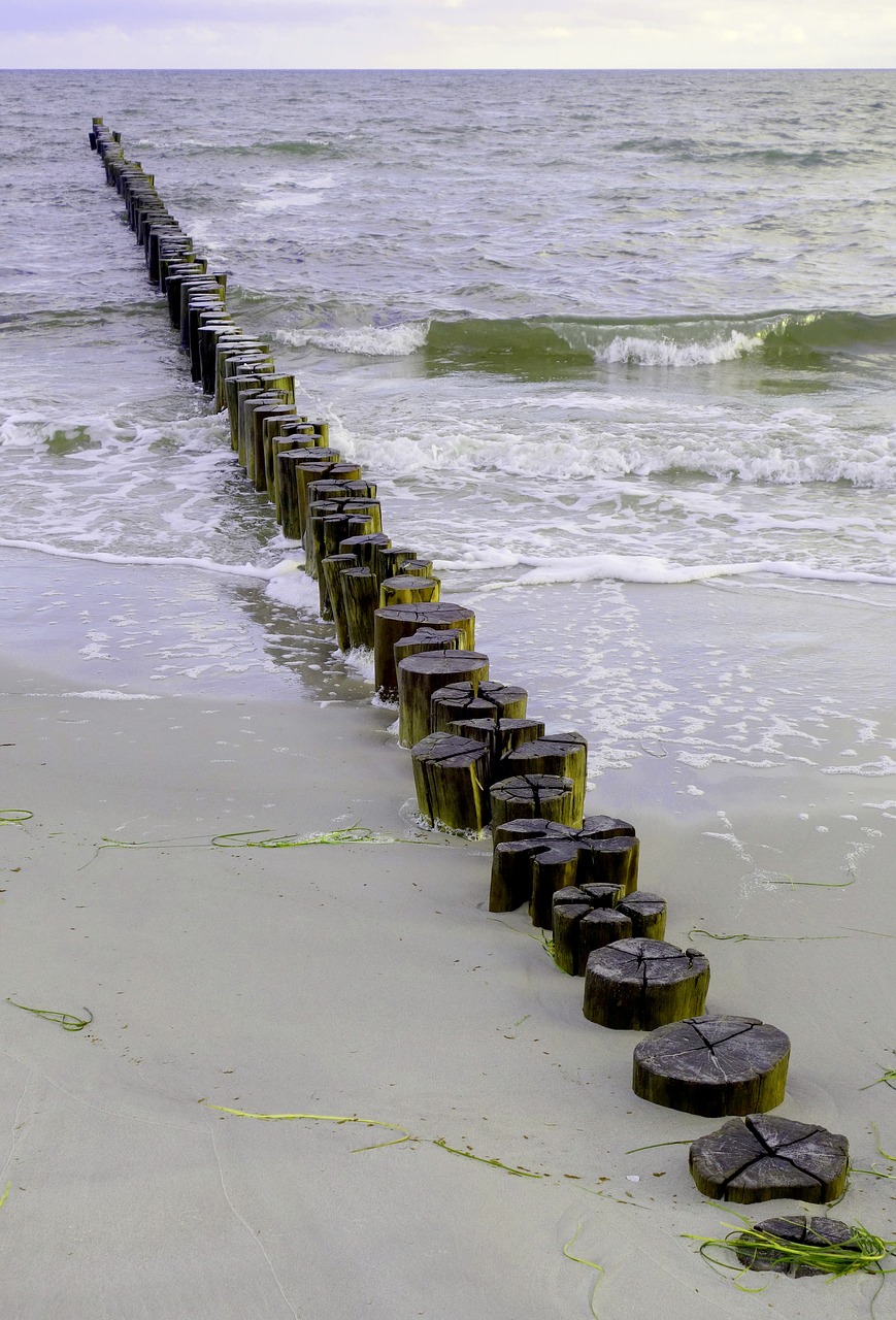 Image - sea groyne wave water beach