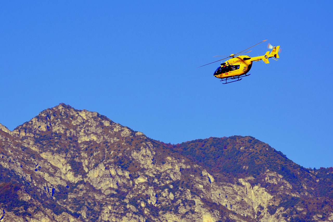 Image - helicopter fly rescue emergency