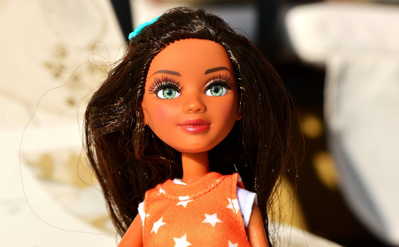 Image - doll girl face toys pretty hair