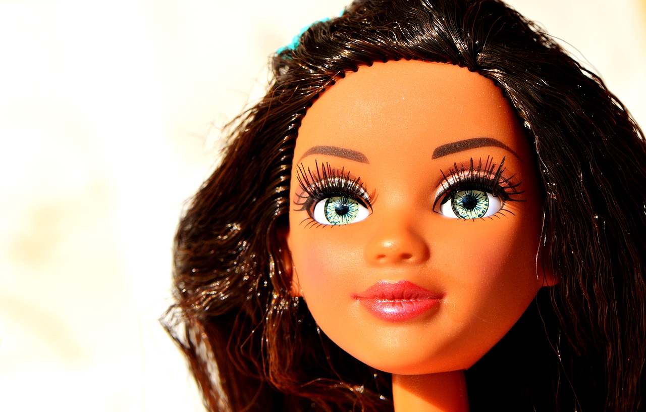 Image - doll girl face toys pretty hair