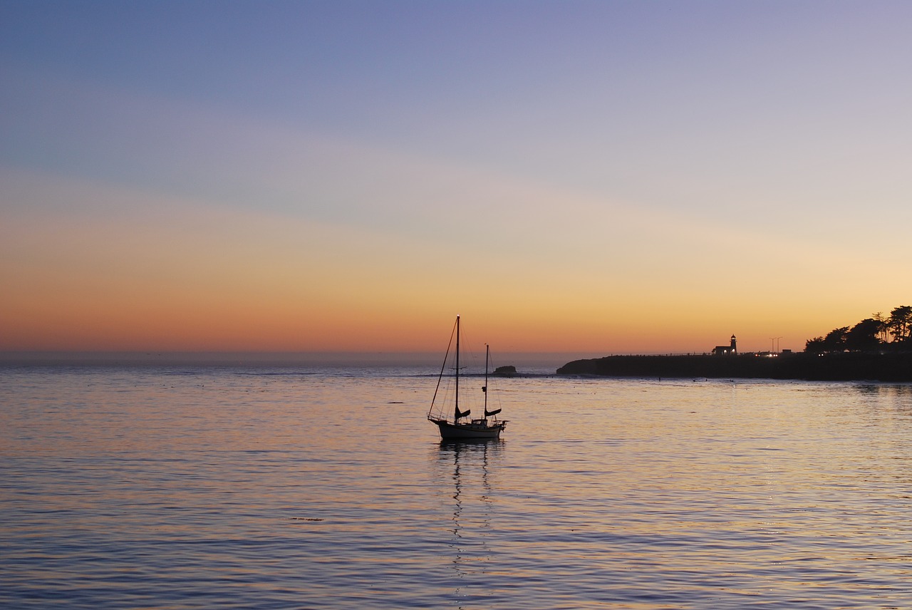 Image - santa cruz sailboat ocean