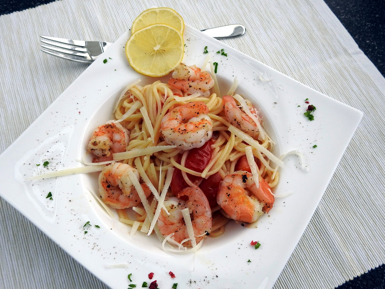 Image - spaghetti shrimp noodles