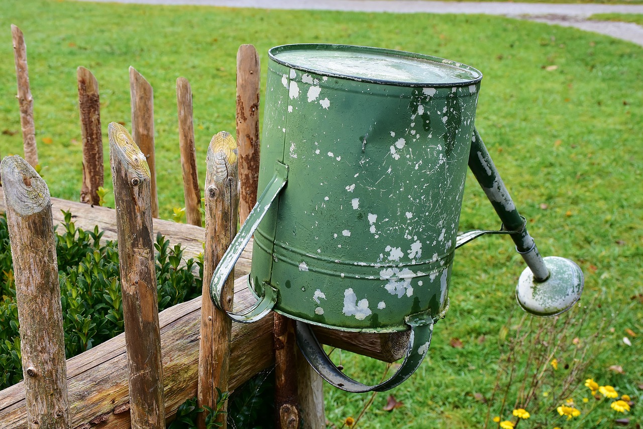 Image - fence garden fence watering can