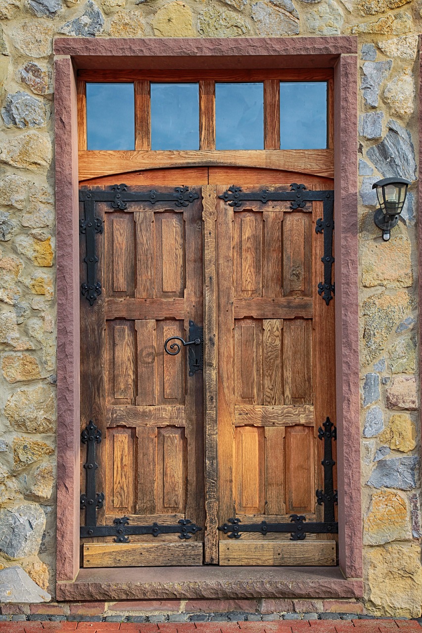 Image - door oak wood old old door