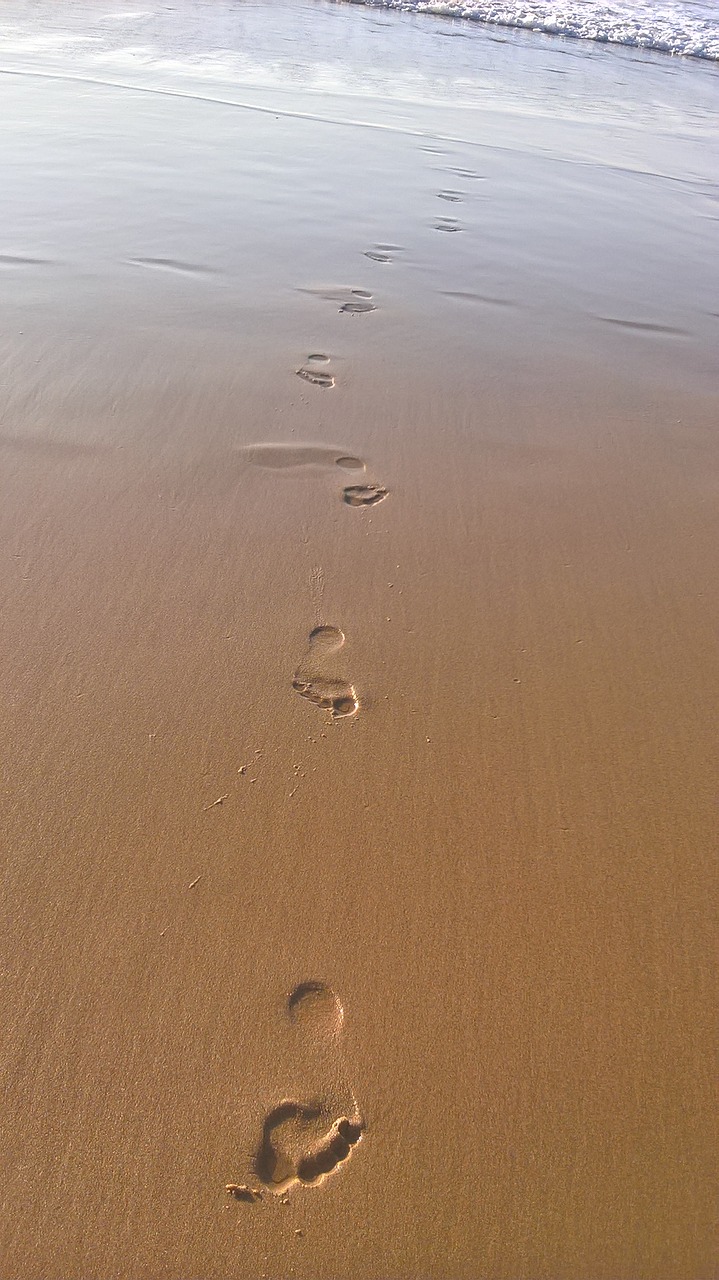 Image - footstep beach sea