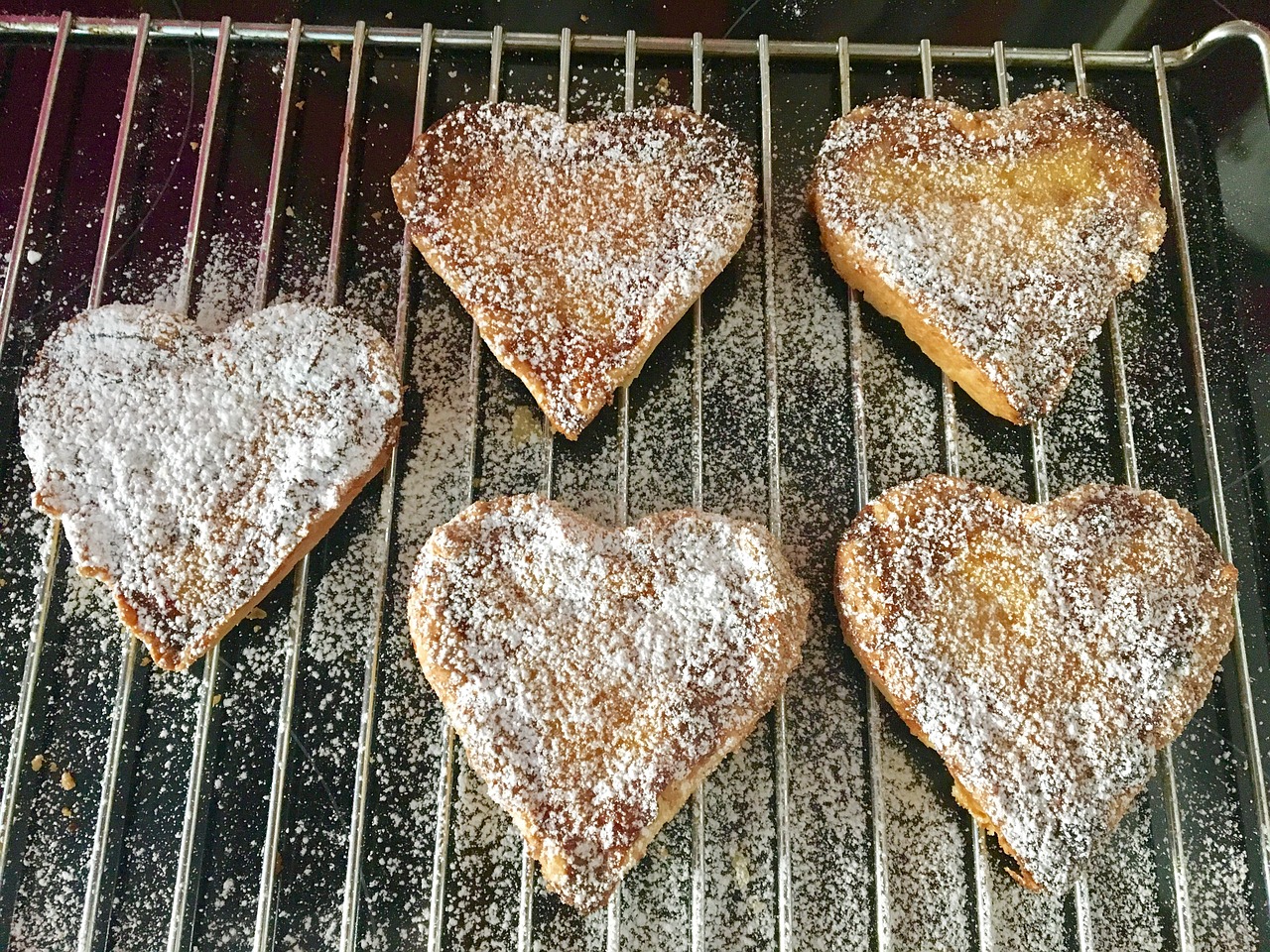 Image - bake heart biscuit eat cookie