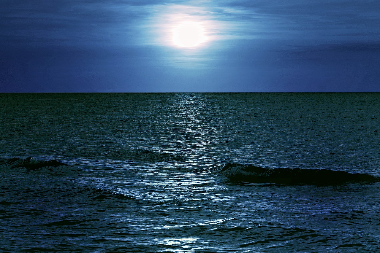 Image - sea night moon glow light