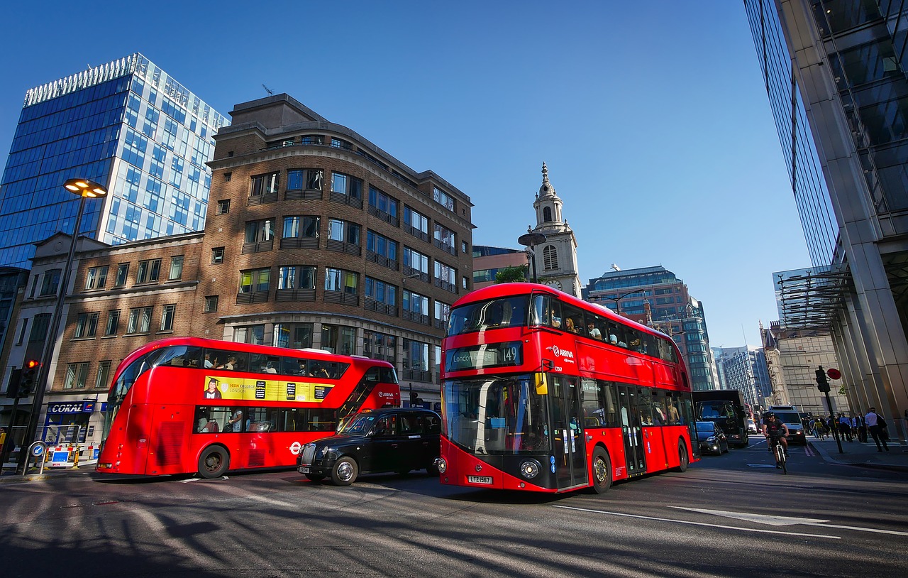 Image - london bus red junction downtown