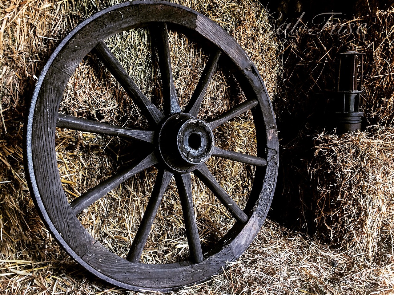 Image - wheel old truck wrought iron