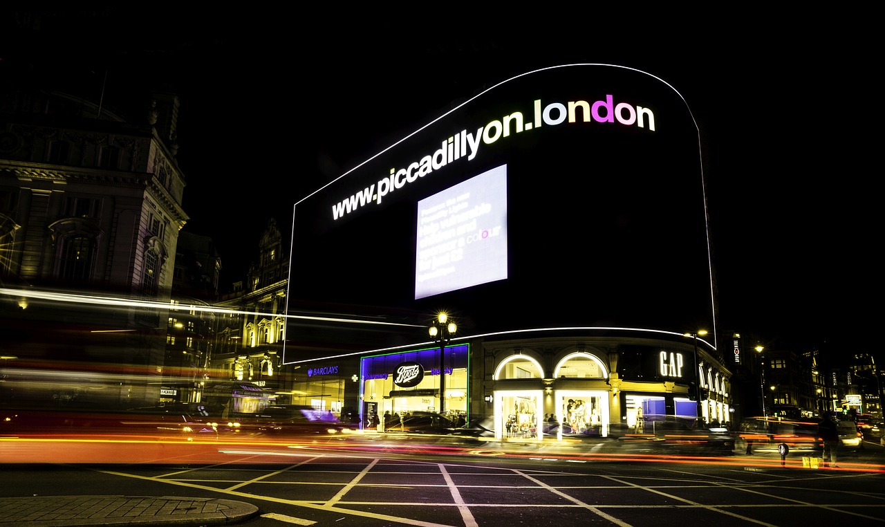 Image - london picadilly city england