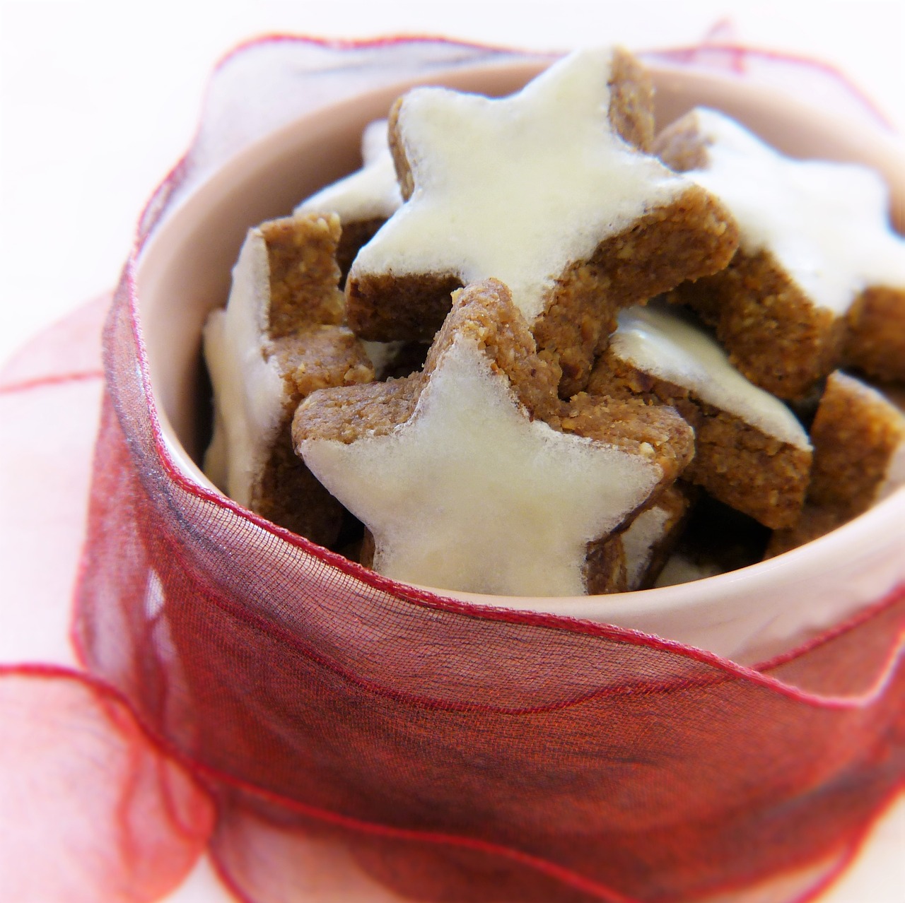 Image - cinnamon stars bowls loop tape loop