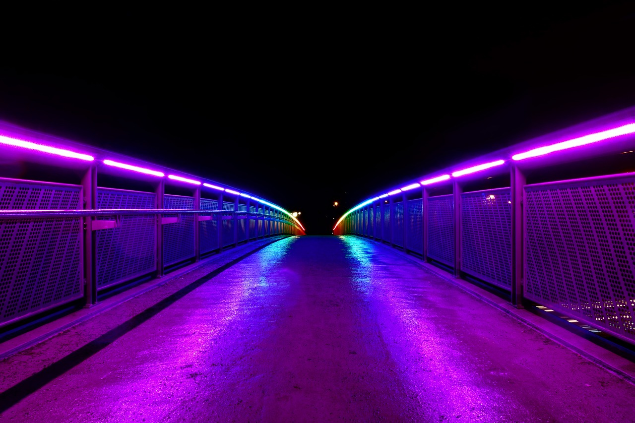 Image - bridge light color night