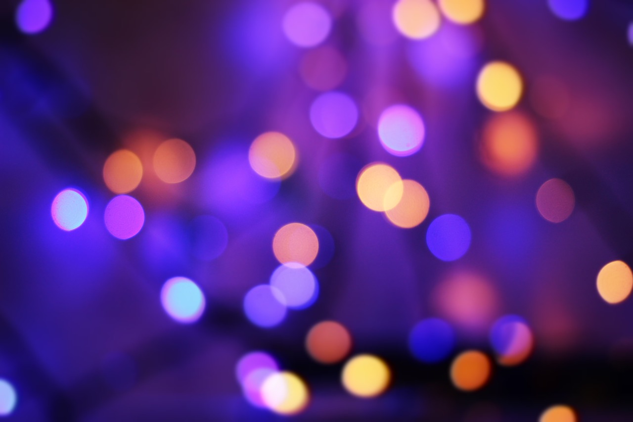 Image - light bokeh violet