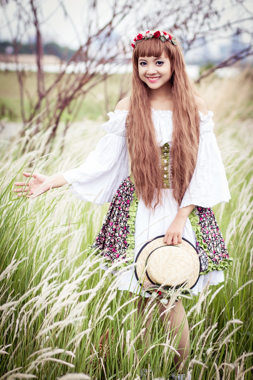 Image - girl grass green field model