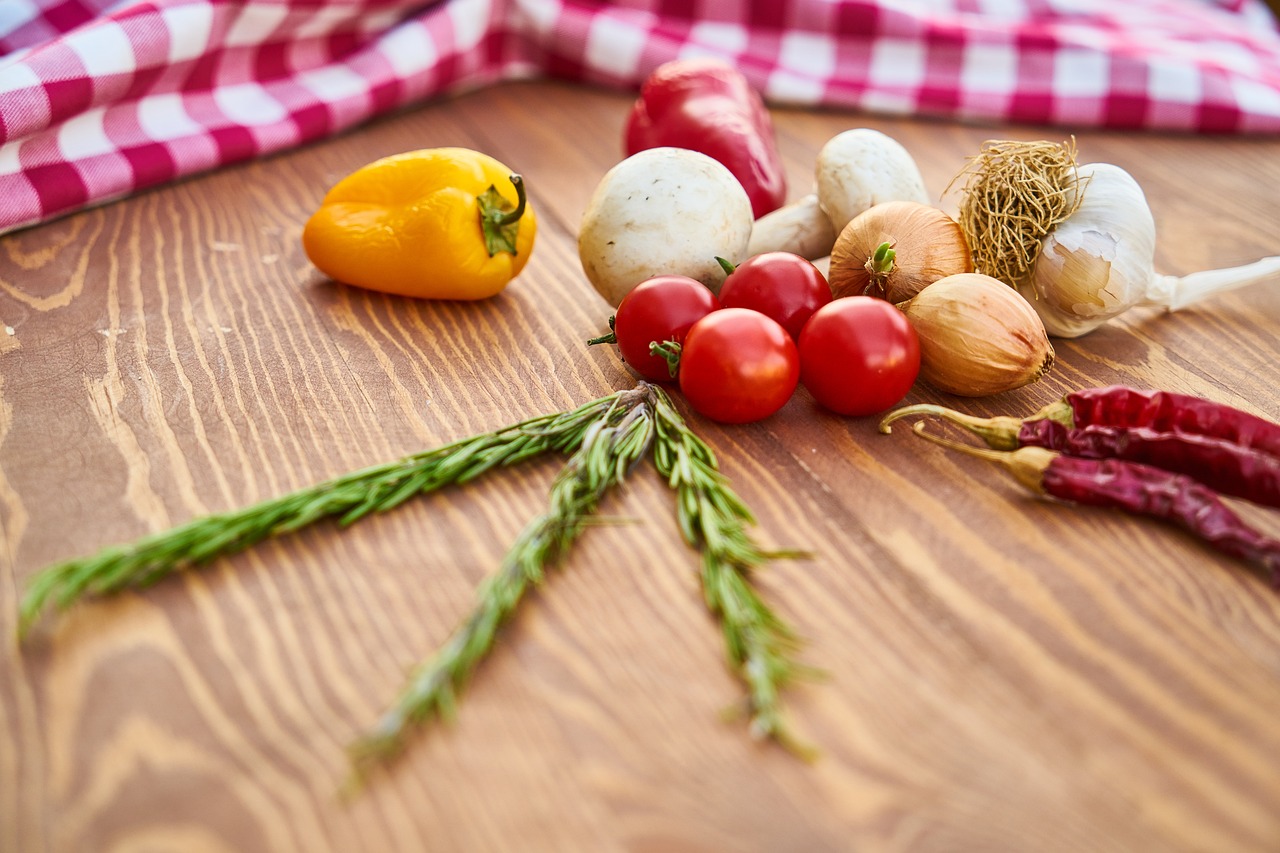 Image - vegetables pepper mushroom tomato