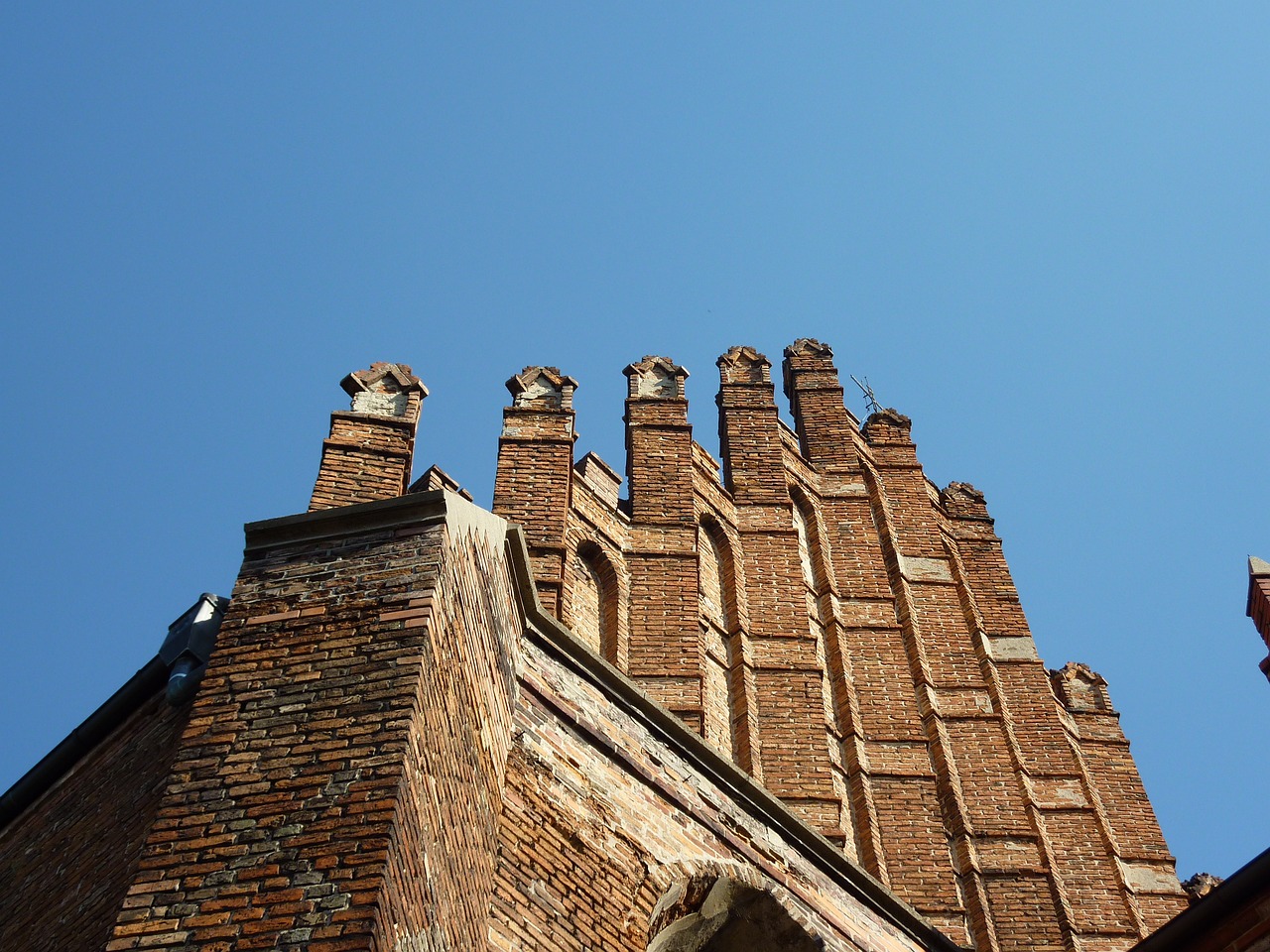 Image - brick façades top architecture