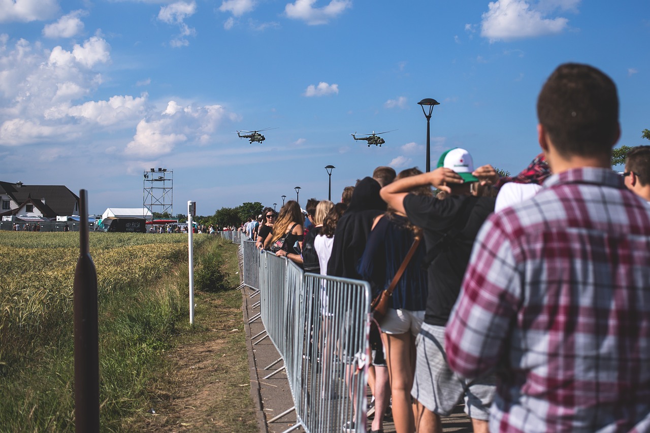 Image - people control crowd fence