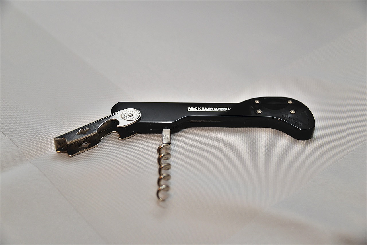 Image - corkscrew bottle opener uncork open