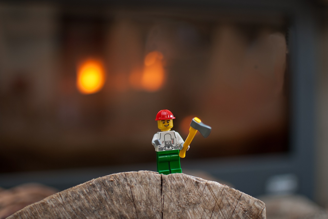 Image - lego figurine wood fire insert