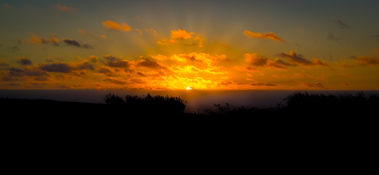 Image - sunset sintra samarra beach