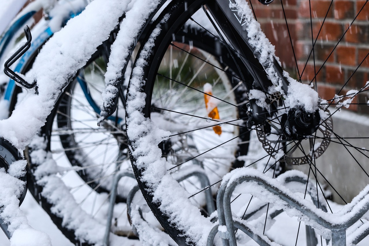 Image - wheel winter snow bike bicycle