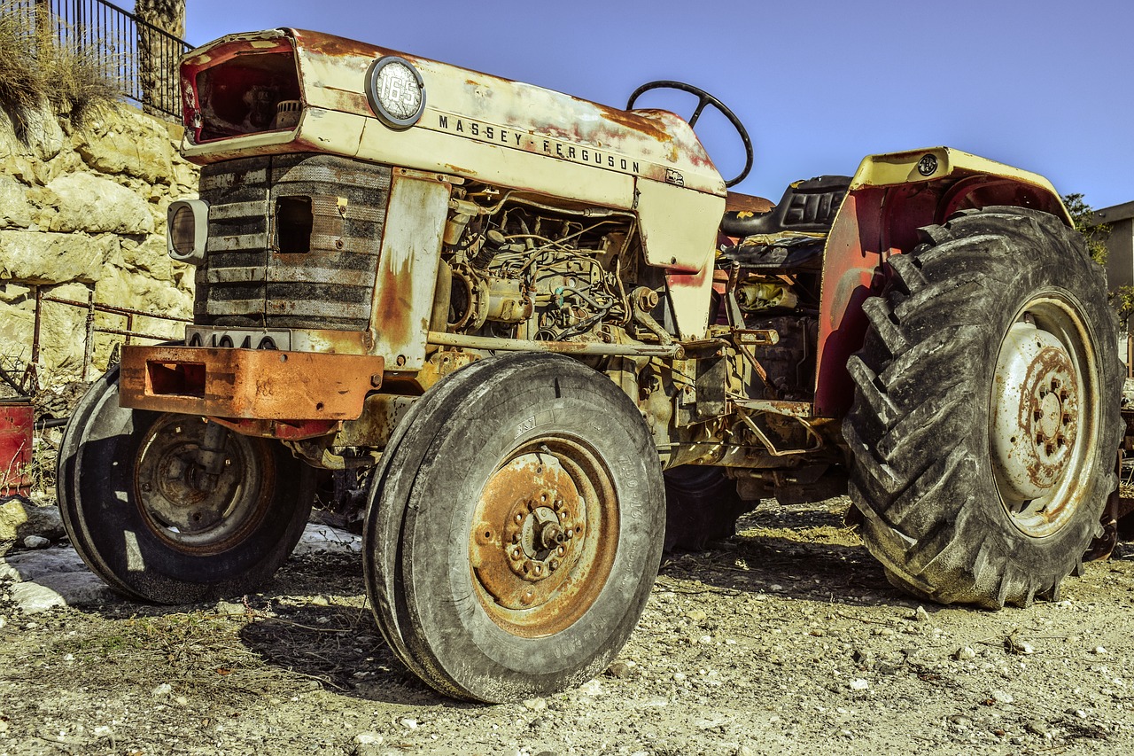 Image - tractor antique old agriculture