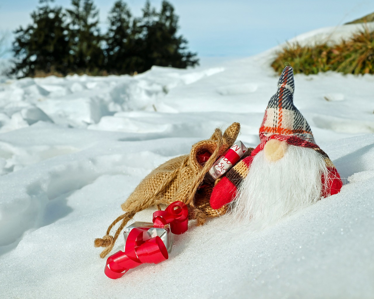 Image - santa claus christmas motif figure